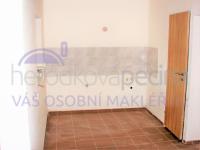Měšťanský cihlový byt 2+1 v OV, 64 m2 ve městě Tovačov. - DSC08058.JPG