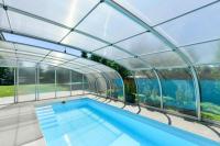 Luxusní přízemní RD 5+1 s bazénem, garáží a krásně vzrostlou zahradou. - Foto 26