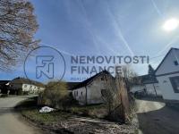 Prodej rodinného domu k rekonstrukci 225 m2, s pozemkem 510 m2 v obci Doubrava nad Vltavou