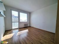 Podnájem prostorného bytu 2+1 s balkonem, České Budějovice, Puklicova - 20240411_104242.jpg