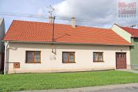 Pronájem rodinného domu s garáží a zahradou v Drahotuších - městské části obce Hranice
