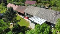 Prodej rodinného domu se zahradou v obci Slabčice - FAJV6032.JPG