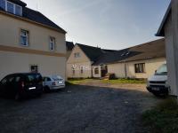 Prodej nemovitosti (2 domy a dílna, garáž, zahrada) o rozloze 2 151 m2 v obci Lom u Litvínova + - Fotka 12