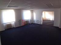 Pronájem dvou propojených  kanceláří o ploše  60 m2 v Žerotínově ul. v Českých Budějovicích - 20181016_091129.JPG