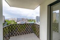 Pronájem nového bytu 1+KK s balkonem, sklepem a garážovým stáním u stanice metra B Luka - Fotka 19