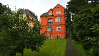 BYT 3+1 s balkonem a zahradou ve Františkových Lázních k pronájmu - byty nájem F.L. Školní  (4).jpg