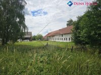 Prodej pozemku 1.691 m2 se zemědělskou stavbou, Dolní Chvatliny, okr. Kolín. - Foto 2