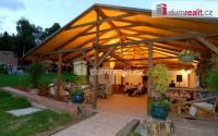 Zavedený hotel Agricola s bazénem zahradou v krásné lokalitě u lesa v Mariánských Lázních - 4