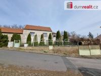 Prodej rodinného domu s terasovitou zahradou, pozemek 1.500 m²