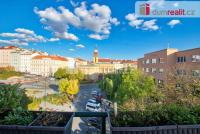 Pronájem bytu 2+kk 65 m2 s balkonem 8 m2 - Praha 10 - Vršovice 