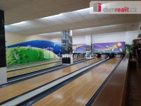 Pronájem zavedeného bowlingu/restaurace, 600m², ul. Lipí, Praha 9-Horní Počernice - 1