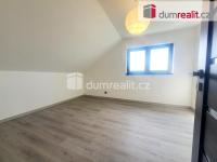 Pronájem rodinného domu 4+1 113 m², pozemek 340 m² - 24