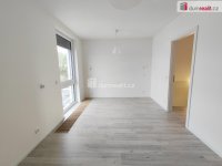 Prostorný řadový dům s dvojgaráží, TOP STAV, 164 m2 + zahrada 50 m2, Praha 8 - Ďáblice - 21