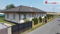 Prodej rodinného domu 4+kk 169 m² s pozemkem 1648, Popovice - 1