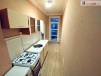 Pronájem bytu 1+1 36 m2 P4 Nusle nezařízený cihla balkon - 1