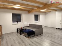 Pronájem 2 + kk, 70 m2, terasa 25 m2 - přízemí, novostavba - 13