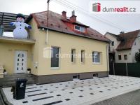 Pronájem RD 3 + 1 s bazénem a saunou, 90 m2, Zlín Louky