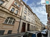 Pronájem bytu 2+kk, 52 m2, cihla, po rekonstrukci, zařízený, Praha 1 - Nové Město