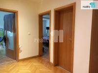 Apartment 4+1 135 m² and a garage for rent, Prague 2 - Vinohrady  - 17