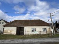 Dům s uzavřeným dvorem v obci Rohozná u Jihlavy - Fotka 13