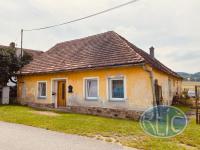 Prodej domu k rekonstrukci s pozemkem 1026m2, Dubská Lhota - Dub - IMG_4783.jpg