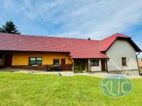 Prodej vesnického RD s krásnou zahradou, dílnou, garáží a stodolou, Lukavec - Týmova Ves - IMG_1445.jpg