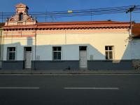 Stylově zrekonstruovaný rodinný dům se dvěma bytovými jednotkami v Dolních Dunajovicích. - image1.jpeg