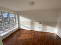 Prodej prostorného, zrekonstruovaného bytu 3+1 v centru města Libáň - image_123650291 (8).JPG