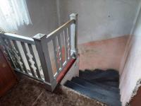 Prodej rodinného domu v Kutné Hoře - podesta v 1.p. a schodiště do přízemí