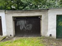 Nabízíme k prodeji zrekonstruovanou garáž v Litvínově, Vrchlického ulice - IMG_1021.JPG