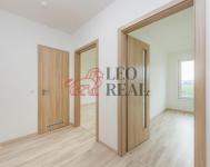 Pronájem nového bytu 2+kk, 60 m2, balkon, šatna, parkovací stání, Černošická, Praha 5 - Lipence - 8304867d-eeac-4758-aa61-878cd566098a.jpg