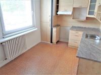 Pronájem bytu 3+1 88 m² s lodžií - Kuchyň 3.jpg
