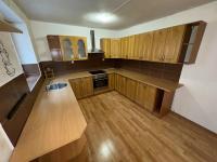 Nabízíme pronájem velmi prostorného bytu 4+1, 3. NP, 122 m2, ul. Horská v Litvínově – Chudeříně