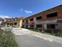 Prodej domu s 12 bytovými jednotkami v lázeňském městě Bechyně - dům