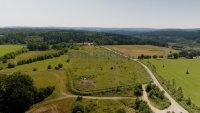 Prodej komerčního pozemku 30.000 m2, Temelín, okr. Č. Budějovice - Prodej komerčního pozemku 30.000 m2, Temelín, okr. Č. Budějovice