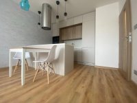 Pronájem novostavby zděného bytu 2+kk, balkon, parkovací stání