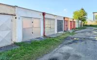 Prodej garáže 17 m2 s elektřinou a montážní jámou v Kolíně - IMG_2507 2.JPG