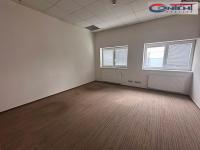 Pronájem kancelářských prostor 165 m², Praha - Malešice - Foto 1