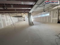 Pronájem kanceláří 338 m², Slaný - Foto 2