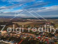 Milotice: Stavební pozemek 1328m2 - DJI_0289.jpg