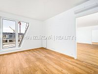 prodej podkrovního bytu 3+kk 75 m2 s terasou 30m2 , byt B.P.2- terasy Branišovská, ČB - Branišovská_20.jpg