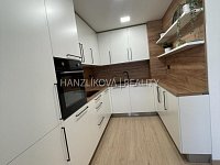 pronájem bytu 2+kk s terasou a vlastní zahradou 80 m2, byt B.1.7, terasy Branišovská, Č. Budějovice - pronájem bytu 2+kk s terasou a vlastní zahradou 80 m2, byt B.1.7, terasy Branišovská, Č. Budějovice