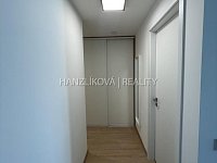 pronájem bytu 2+kk s terasou a vlastní zahradou 80 m2, byt B.1.7, terasy Branišovská, Č. Budějovice - pronájem bytu 2+kk s terasou a vlastní zahradou 80 m2, byt B.1.7, terasy Branišovská, Č. Budějovice