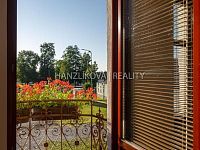 prodej zrekonstruovaného hospodářského stavení o výměře 1759 m2, Pištín u Českých Budjěovic - byt 2+1, balkon