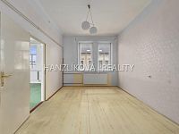 prodej prostorného zděného bytu 3+1, 99 m2 v OV s garáží a balkonem, Dělnická ul, České Budějovice - 25-04-25 Dělnická 5 Byt Foto_11.JPG