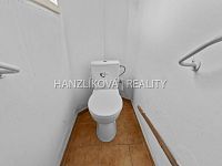 prodej prostorného zděného bytu 3+1, 99 m2 v OV s garáží a balkonem, Dělnická ul, České Budějovice - 25-04-25 Dělnická 5 Byt Foto_25.JPG