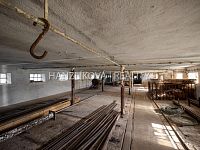 prodej zrekonstruovaného hospodářského stavení o výměře 1759 m2, Pištín u Českých Budjěovic - stodola