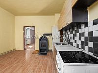 prodej rodinného domu se zahradou a garáží, Vráto - 25-06-09 Vráto RD Foto_30.JPG