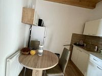 Byt 3+1 v  domě, Jivno, byt je pouze pro studenty, spolubydlení! - Byt 3+1 v  domě, Jivno, byt je vhodný pro studenty!