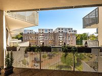 Prodej nadstandardního bytu 3+1 v 5.NP s terasou, byt A.5.1, rezidence DLOUHÁ LOUKA 2.etapa - 25-09-03 ČB Dlouhá Louka Byt Foto_01 (1).jpg